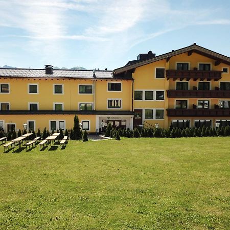 Mountain Hostel Ramsau am Dachstein Exterior photo