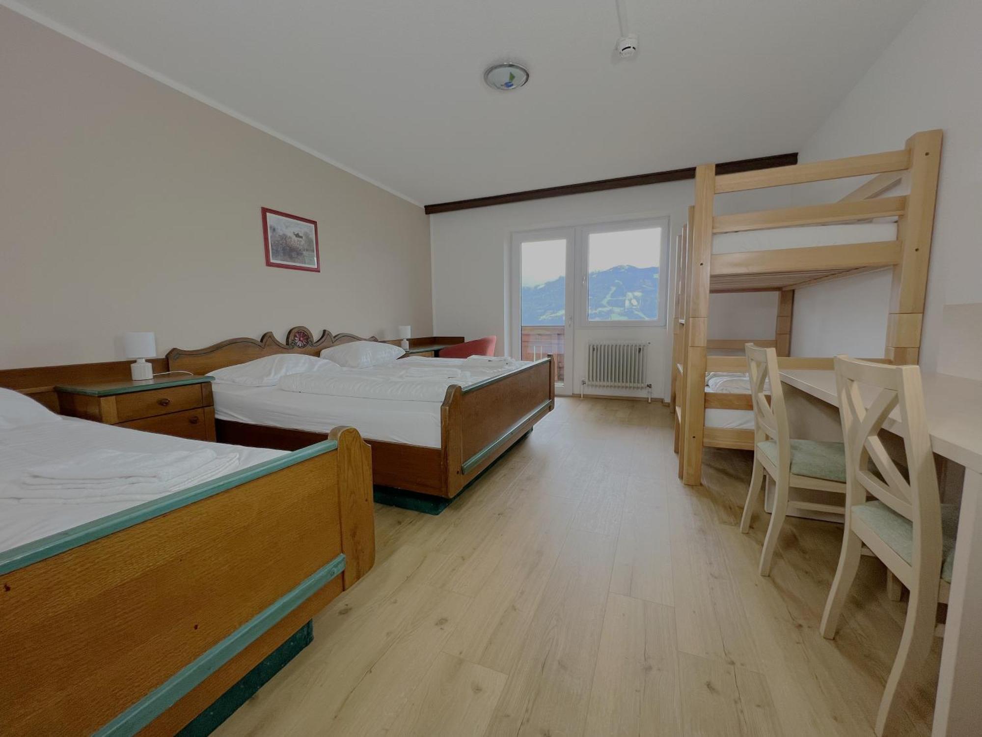 Mountain Hostel Ramsau am Dachstein Exterior photo