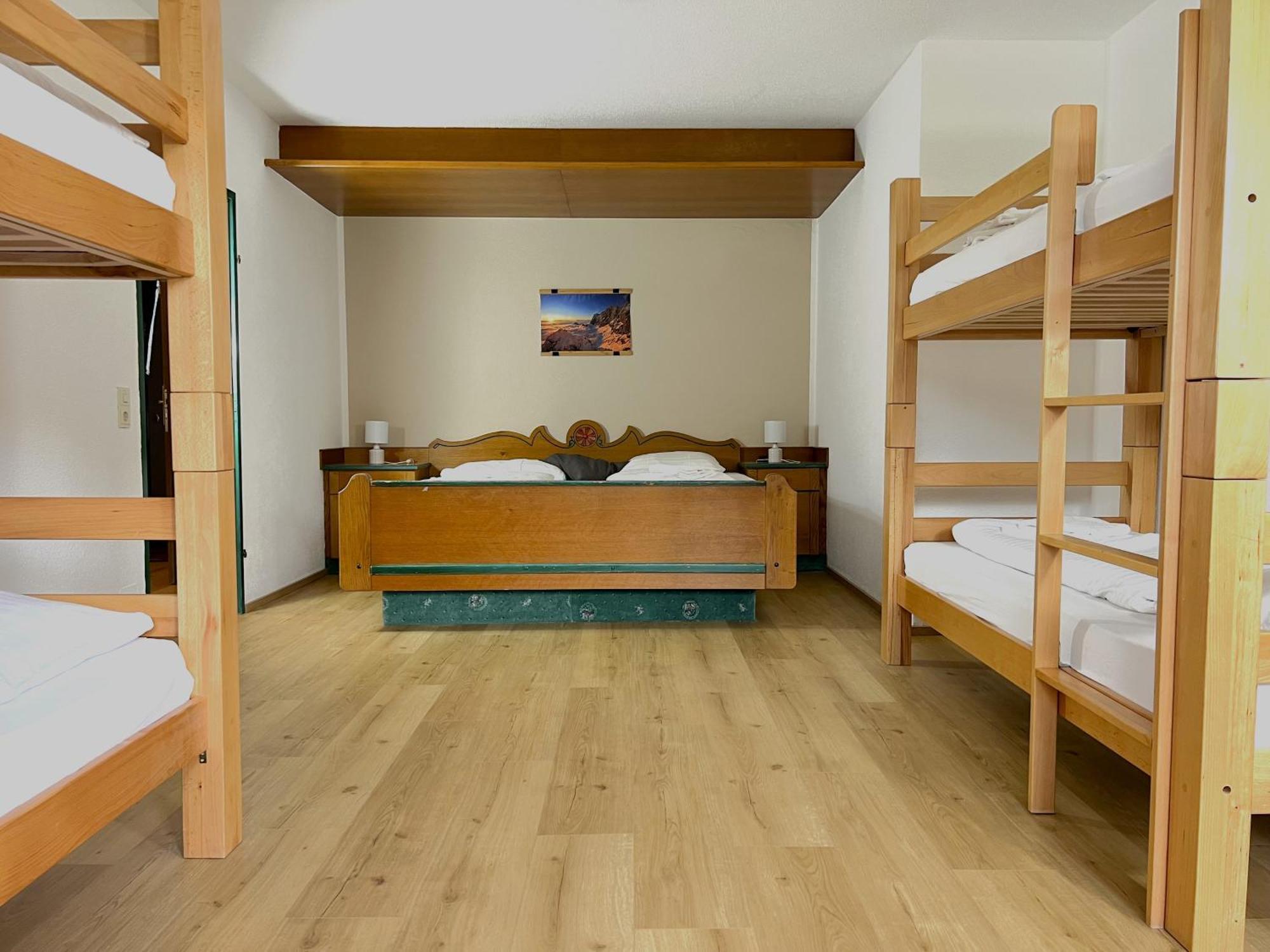 Mountain Hostel Ramsau am Dachstein Exterior photo